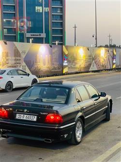 بي ام دبليو الفئة 7